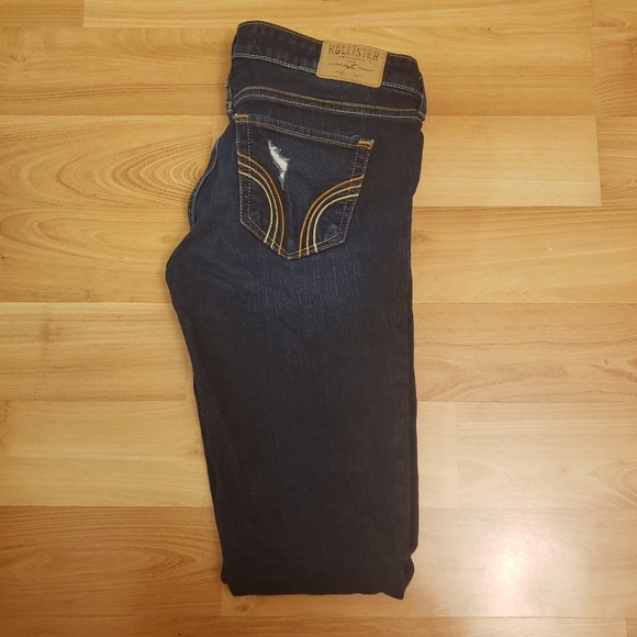 Hollister Skinny Distressed Denim Jeans - Picture 1 of 3